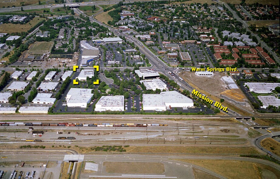 More Photos Of 47913-47963 Warm Springs Blvd, Fremont Light Manufacturing For Lease
