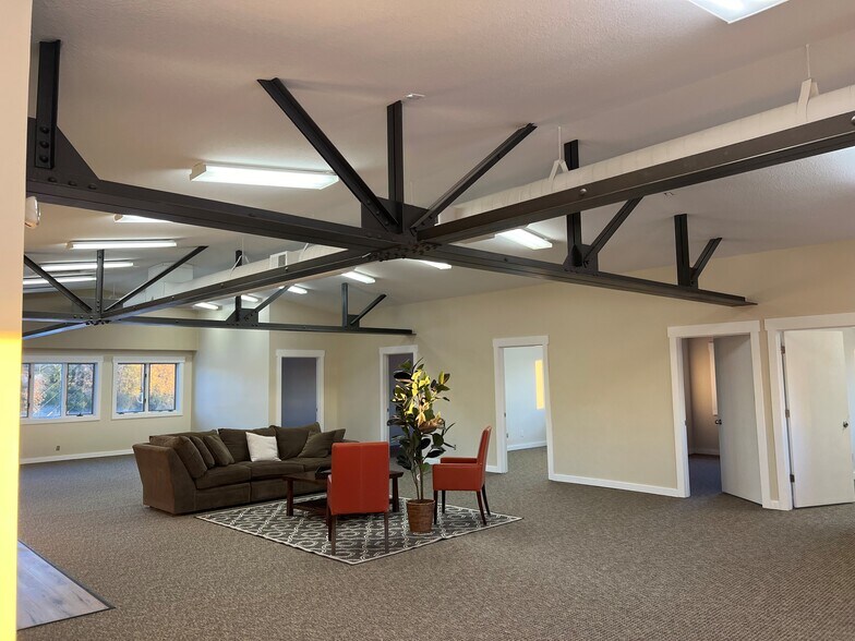 More Photos Of 2231 US Hwy 12, Baldwin Unknown For Lease