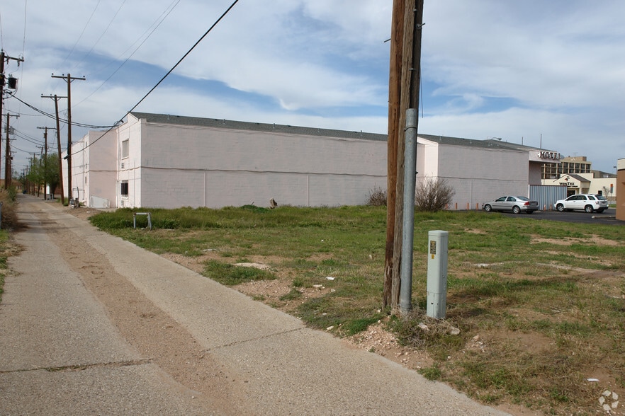 More Photos Of 910 Avenue Q, Lubbock Hotel For Sale
