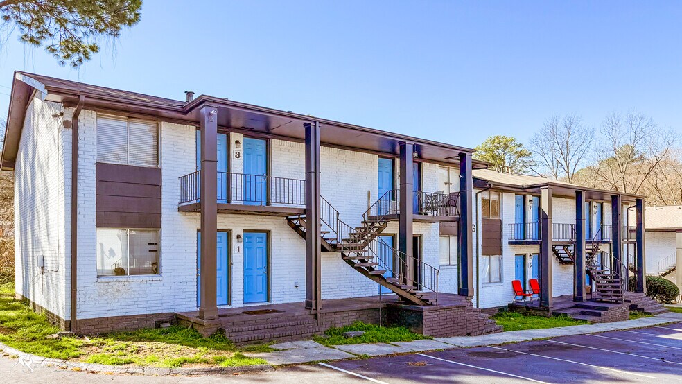 More Photos Of 4663 Waldrop Dr, Forest Park Apartments For Sale