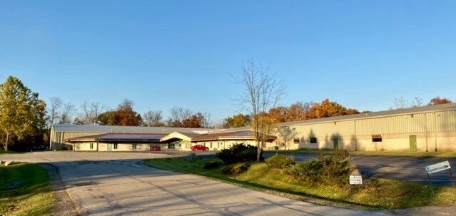 More Photos Of 10505 Plaza Dr, Whitmore Lake Manufacturing For Lease