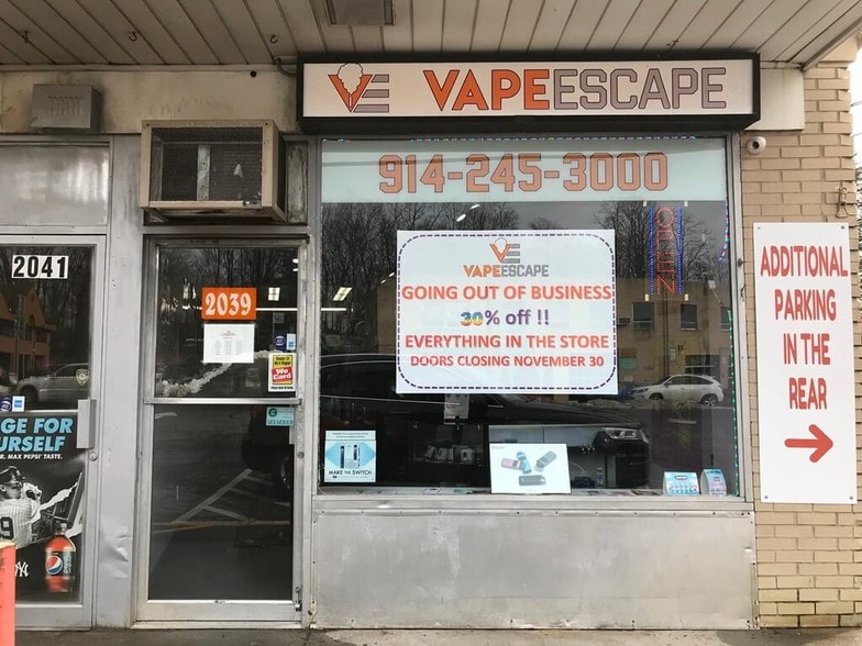 More Photos Of 2043 Saw Mill River Rd, Yorktown Heights Freestanding For Lease