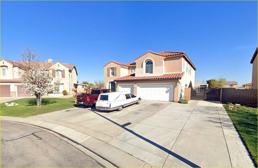 More Photos Of 3565 Louer Dr, Lancaster Contractor Storage Yard For Sale