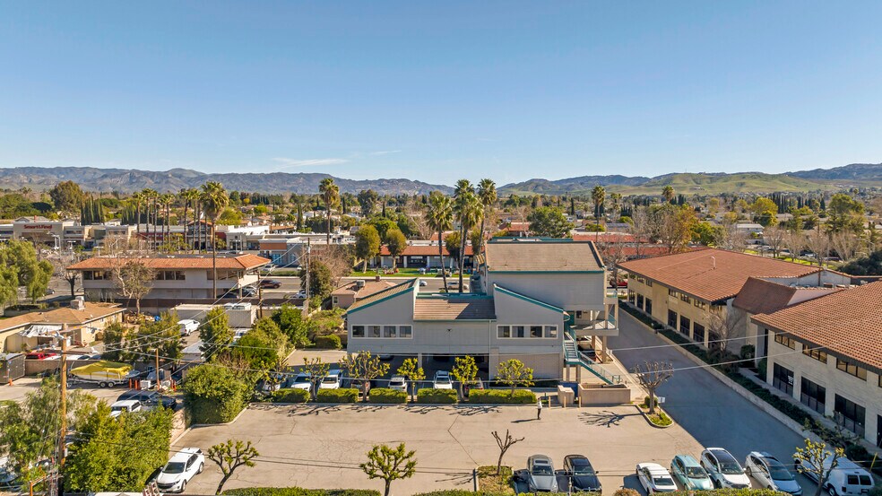More Photos Of 1755 Erringer St, Simi Valley Medical For Lease