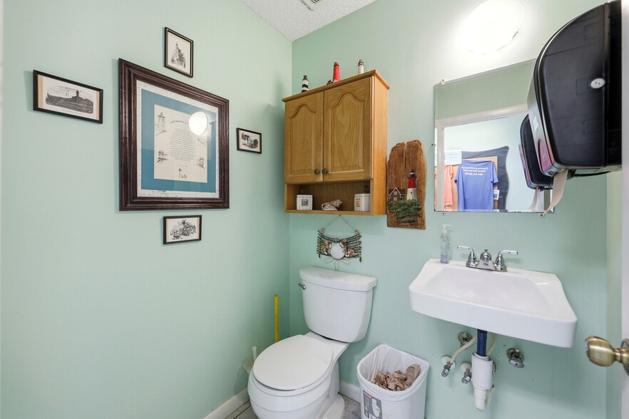 More Photos Of 2180 A1A S, Saint Augustine Office For Sale