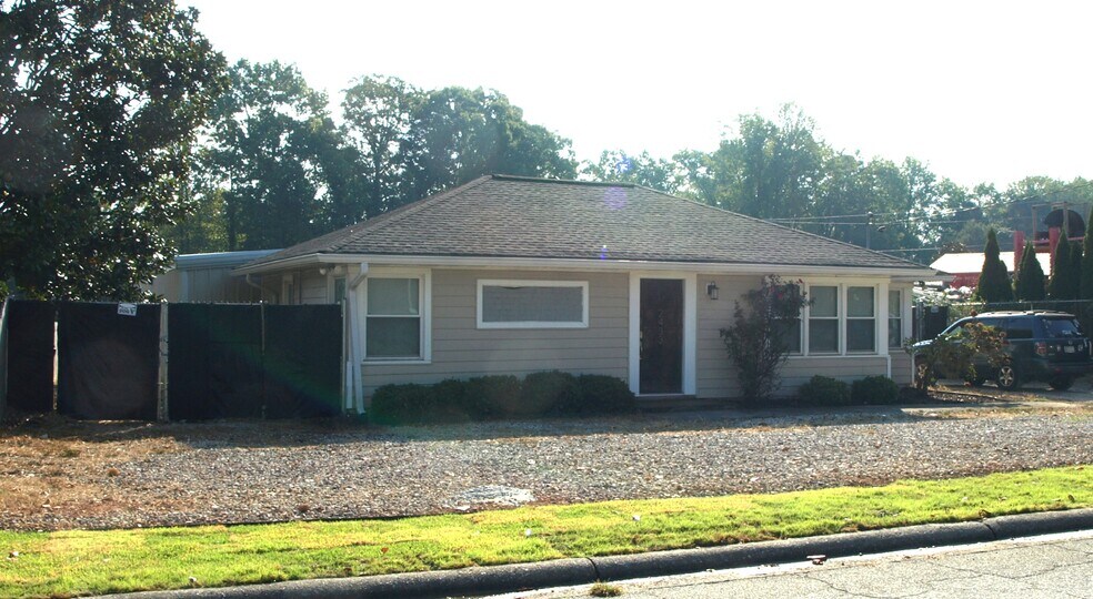 More Photos Of 2433 Ventura Pl, Smyrna Flex For Sale