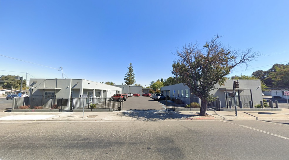 More Photos Of , Modesto Office For Sale