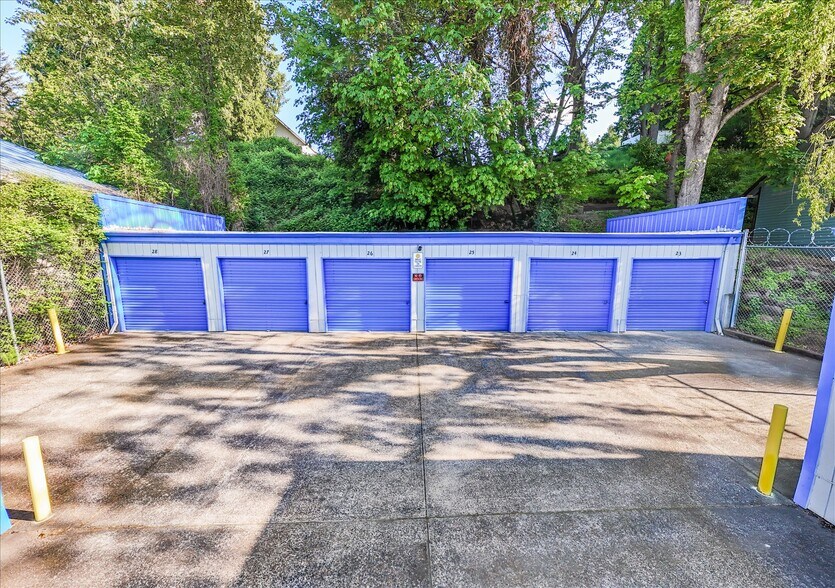 More Photos Of 5803 SE Johnson Creek Blvd, Portland Self Storage For Sale