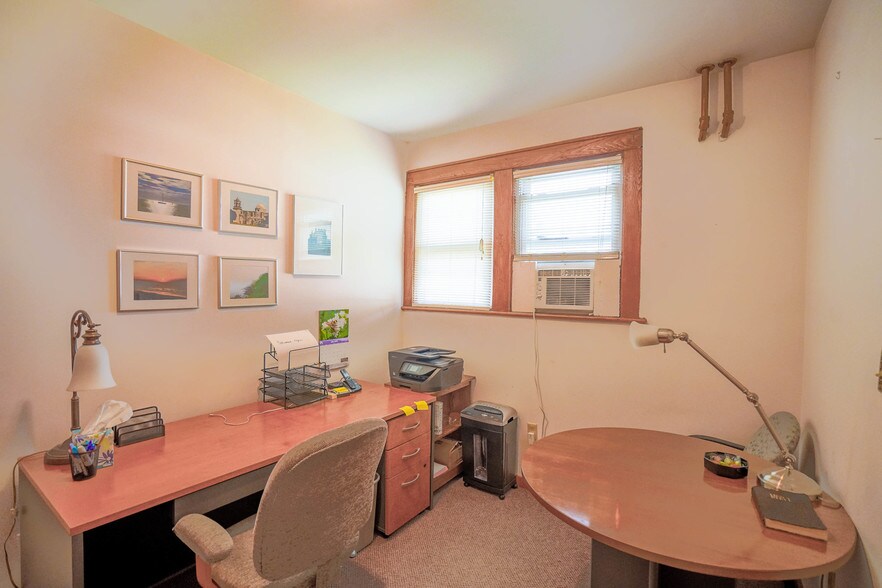 More Photos Of 142 Oak Tree Ave, South Plainfield Office For Lease