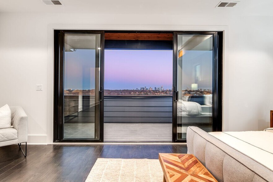 More Photos Of 2118 C-D Cliff dr, Nashville Apartments For Sale