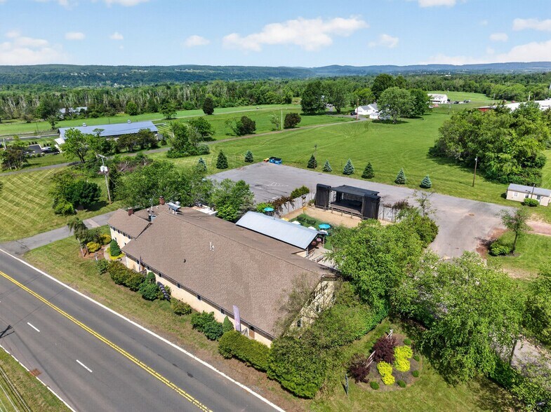More Photos Of 1121 Route 12, Frenchtown Bar For Sale