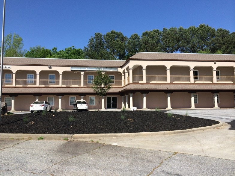 More Photos Of 6251 Smithpointe Dr, Peachtree Corners Medical For Lease
