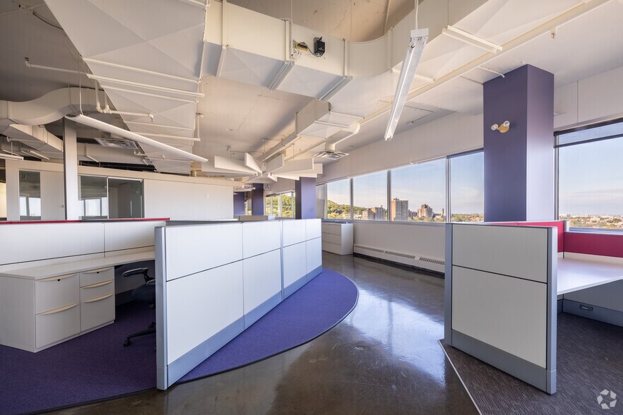 More Photos Of 4200-4226 Boul Saint-Laurent, Montréal Office For Lease
