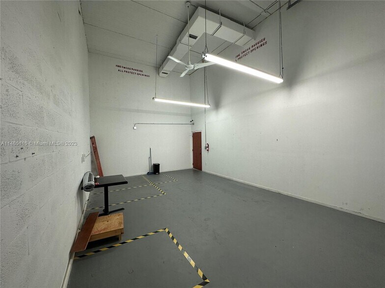 More Photos Of 6187 NW 167th St, Miami Lakes Office For Sale