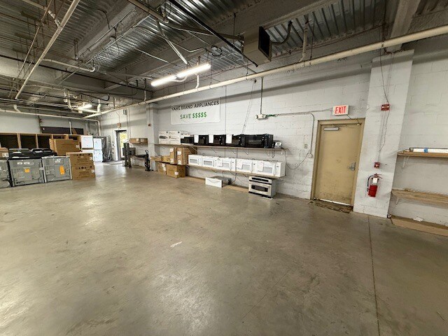 More Photos Of 2315 Catawba Valley Blvd SE, Hickory Unknown For Lease
