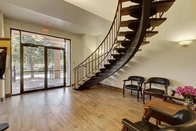 More Photos Of 10816 Crown Colony Dr, Austin Office For Lease