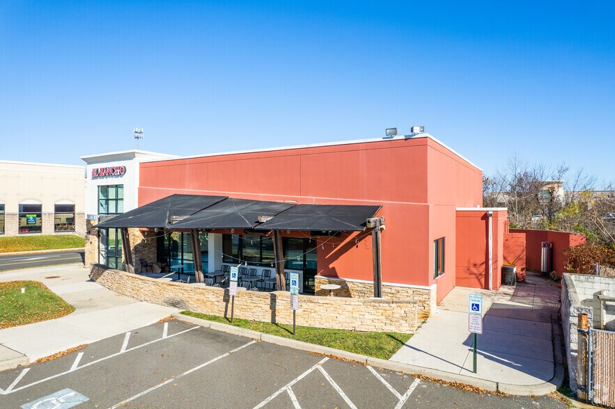 More Photos Of 740 Upper State Rd, North Wales Unknown For Lease