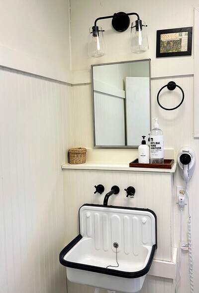 More Photos Of 42-50 Stoney Clove -1, Hunter Apartments For Sale