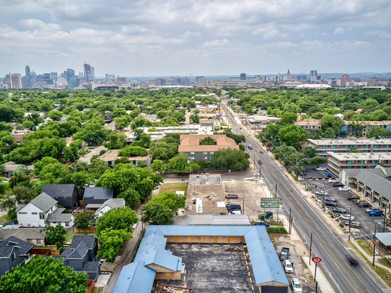 2627 Manor Rd, Austin, TX 78722 Hotel For Sale