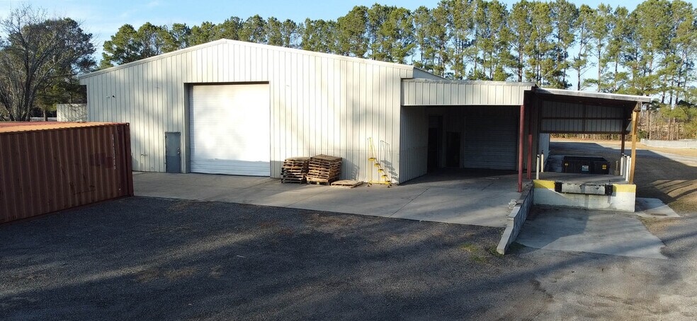 More Photos Of 12087 Joe Brown Hwy S, Tabor City Warehouse For Sale