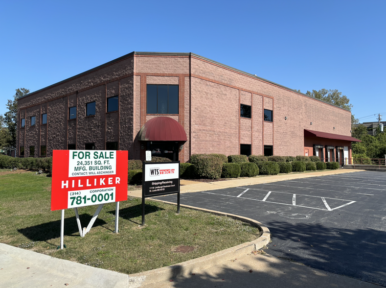 Primary Photo Of 11118 Lindbergh Business Ct, Saint Louis Manufacturing For Sale