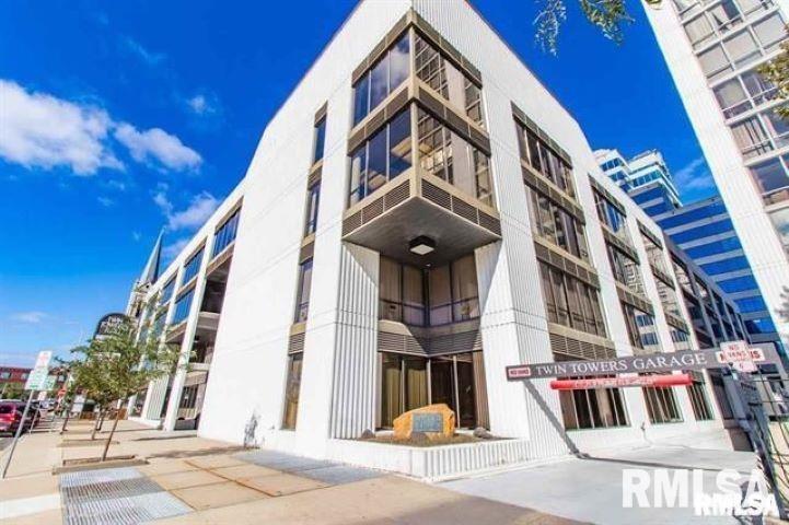 More Photos Of 456 Fulton St, Peoria Office For Sale