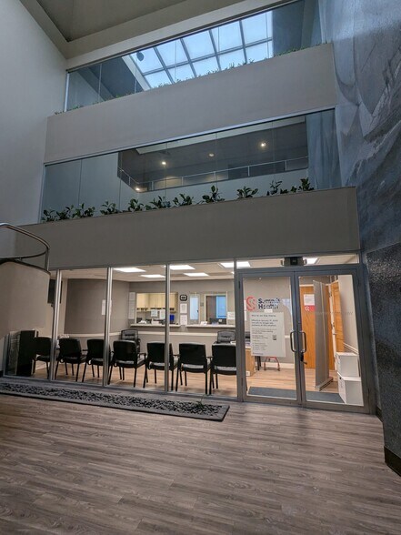 More Photos Of 775 Park Ave, Huntington Medical For Lease