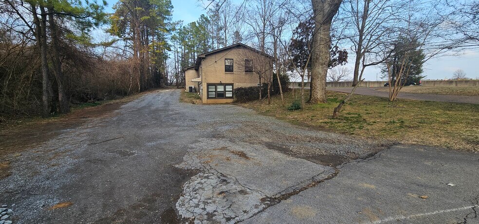 More Photos Of 2709 Bransford Ave, Nashville Office Residential For Sale