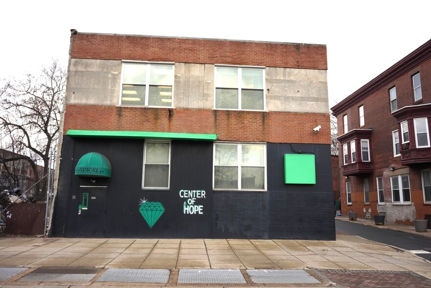 Primary Photo Of 2810-2812 N Broad St, Philadelphia Office Residential For Sale