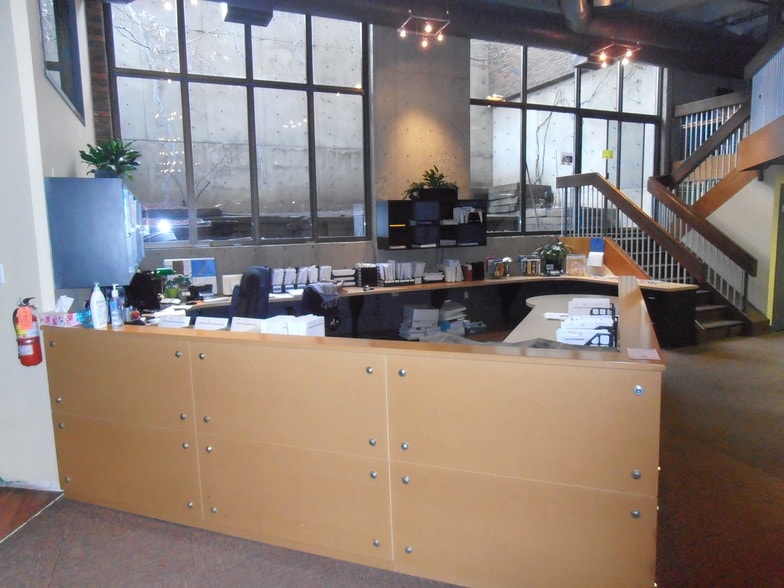 More Photos Of 602 12th Ave SW, Calgary Office For Sale
