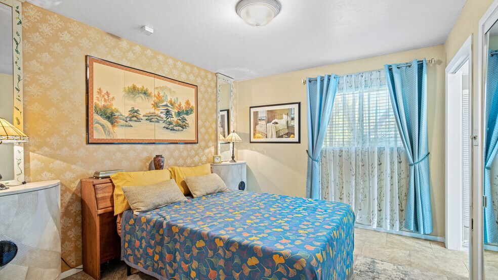 More Photos Of 1403 Rowena Way, Sacramento Specialty For Sale