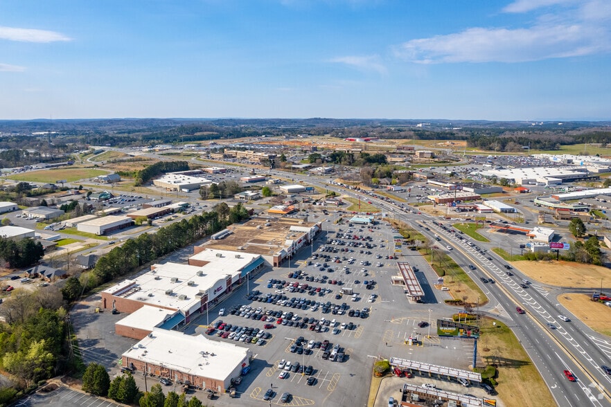 More Photos Of 867 Joe Frank Harris Pky SE, Cartersville Unknown For Lease