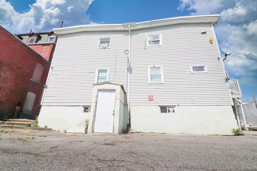 More Photos Of 324-326 Broadway, Lawrence Office Residential For Sale