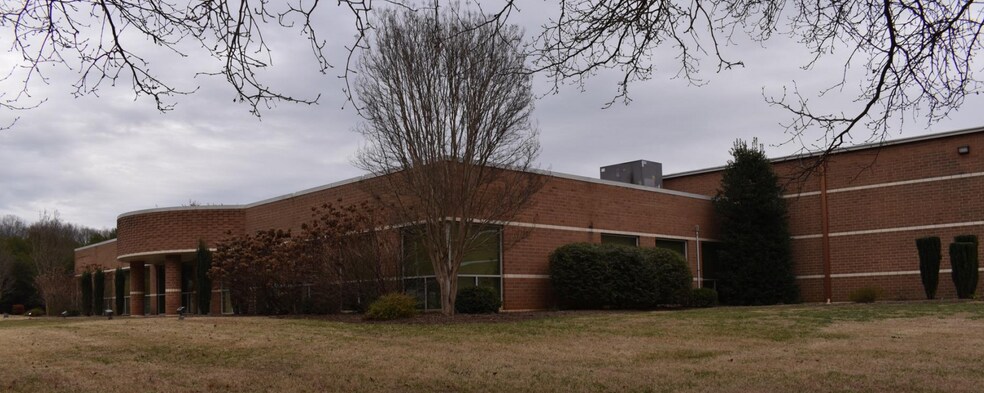 Primary Photo Of 1123 Industrial Dr SW, Conover Warehouse For Lease