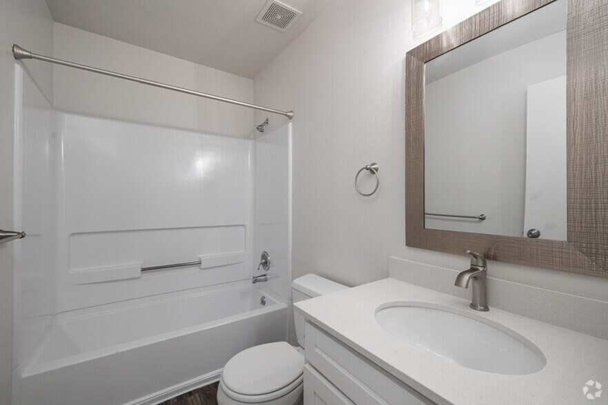 More Photos Of 275 S Fort Ln, Layton Apartments For Sale