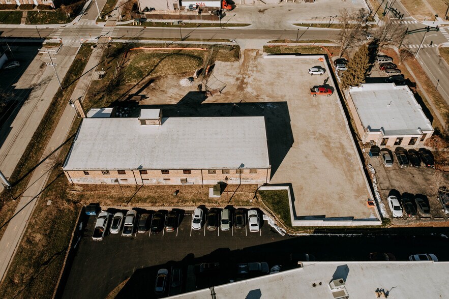 More Photos Of 229 W 1st St, Bloomington Restaurant For Sale