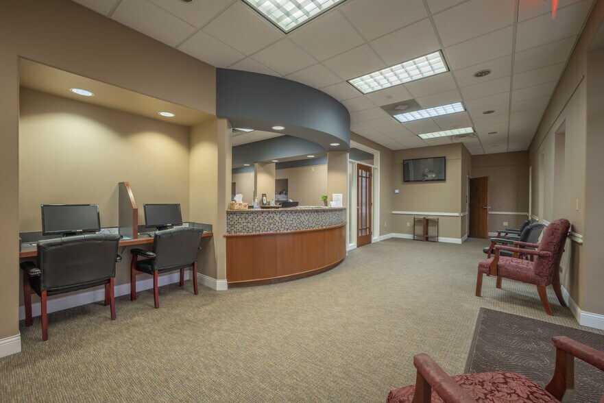 More Photos Of 410 S Pearl Ave, Joplin Office Residential For Sale