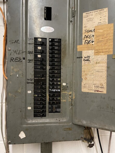 More Photos Of 1095 US Highway 17 S, Bartow Auto Repair For Sale