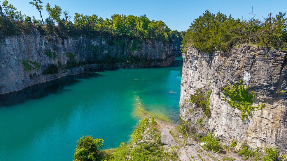 More Photos Of 33 Emerson Cv, Oak Ridge Land For Sale
