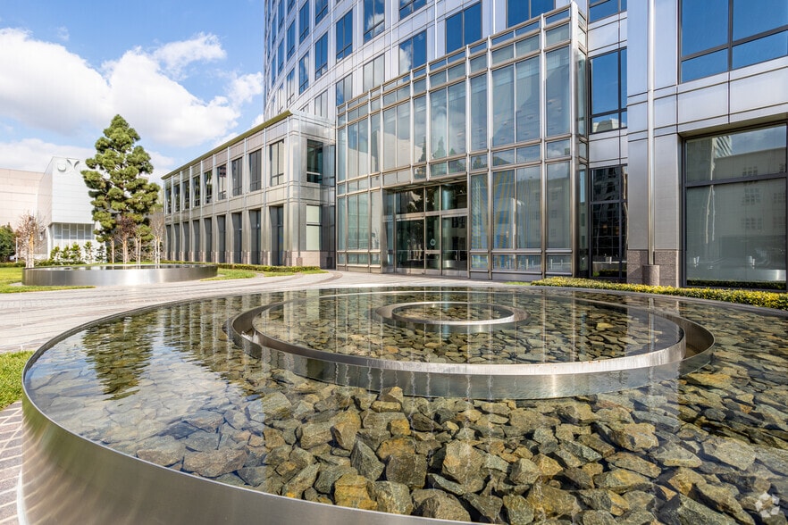 More Photos Of 600 Anton Blvd, Costa Mesa Unknown For Lease