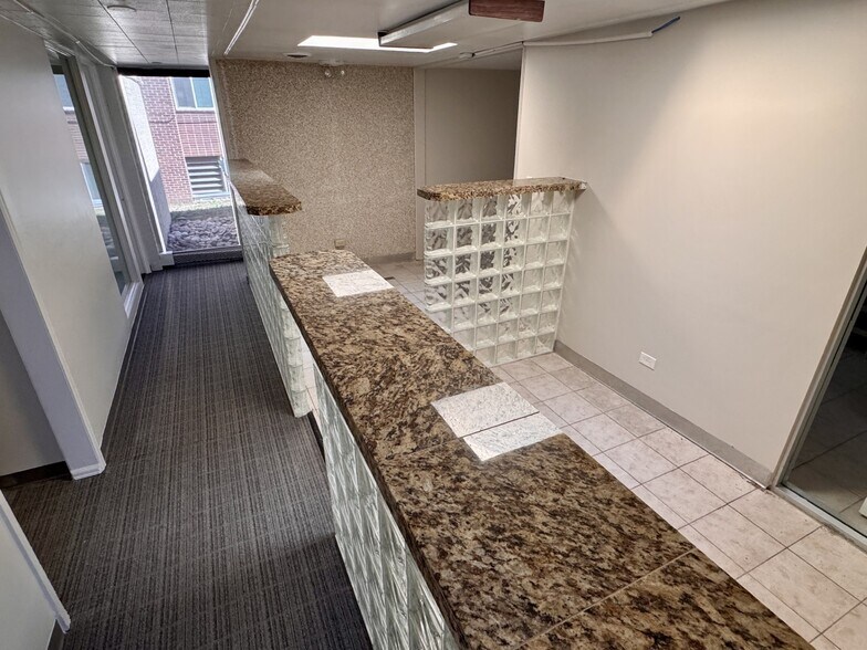 More Photos Of 4411 E Kentucky Ave, Glendale Medical For Sale