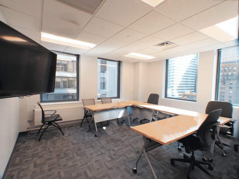 More Photos Of 105 W Madison St, Chicago Office Residential For Lease