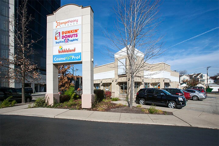 More Photos Of 2247 N Milwaukee Ave, Chicago Freestanding For Lease