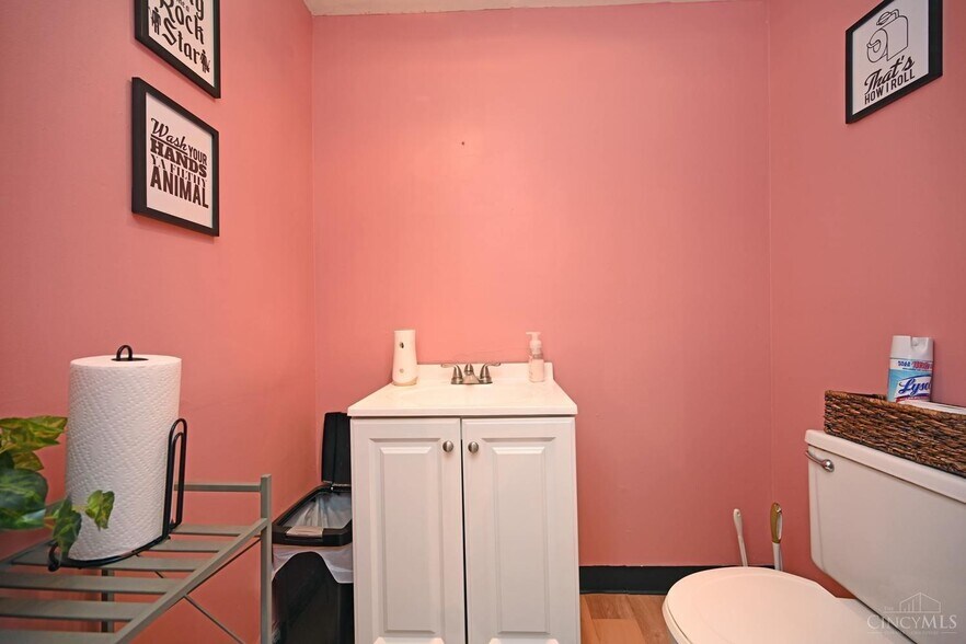 More Photos Of 3896 Reading Rd, Cincinnati Apartments For Sale