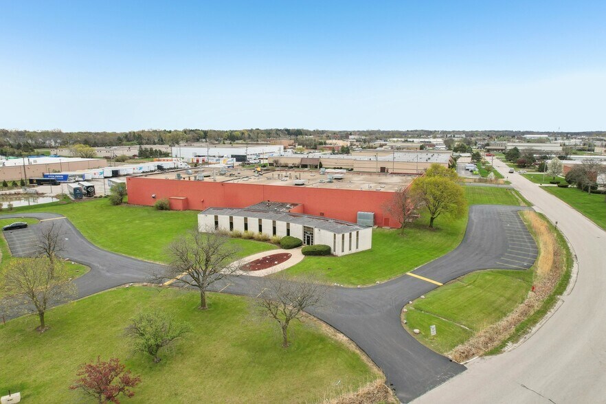 Primary Photo Of 16167 W Rogers Dr, New Berlin Manufacturing For Sale
