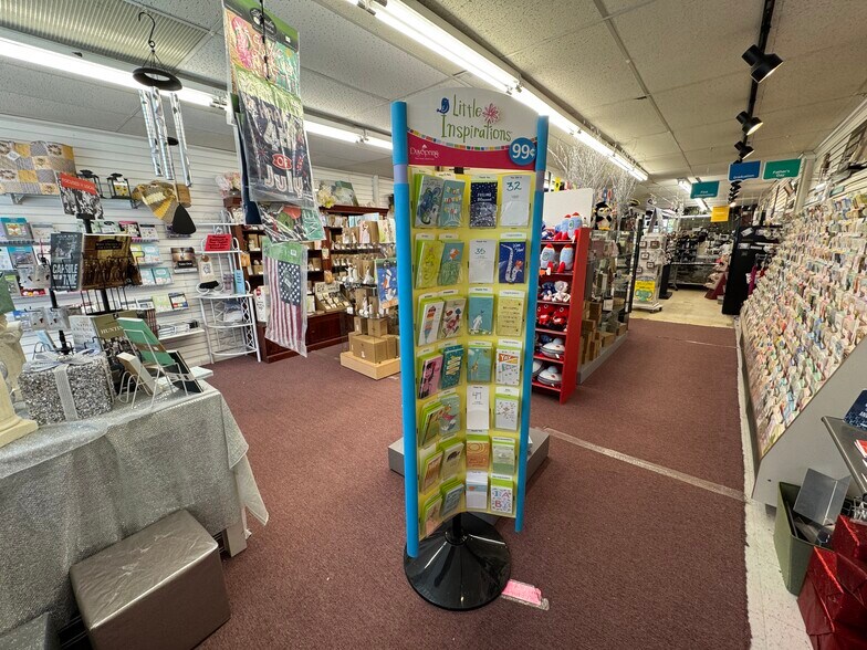 More Photos Of 416 Main St, Point Pleasant Storefront For Sale