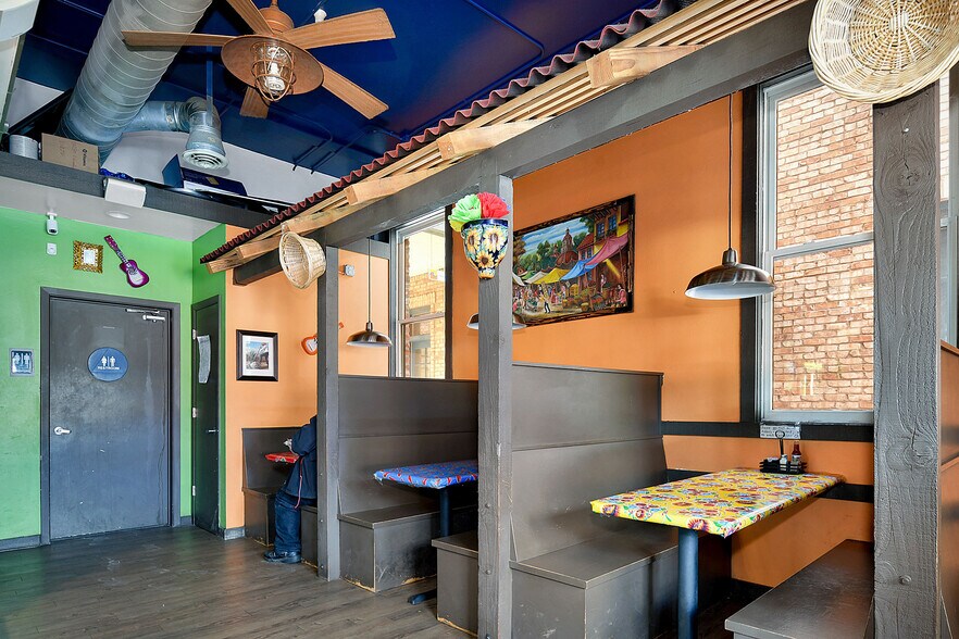 More Photos Of 100 Union St, Nevada City Office For Sale