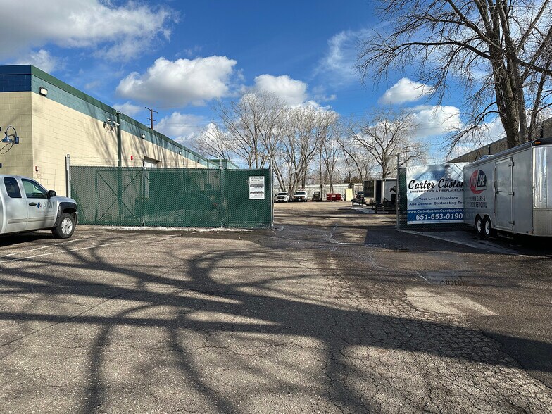 More Photos Of 3276 Fanum Rd, Vadnais Heights Service For Lease