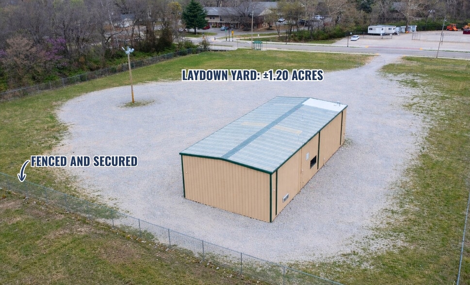 More Photos Of 609 W Poplar St, Fayetteville Warehouse For Lease