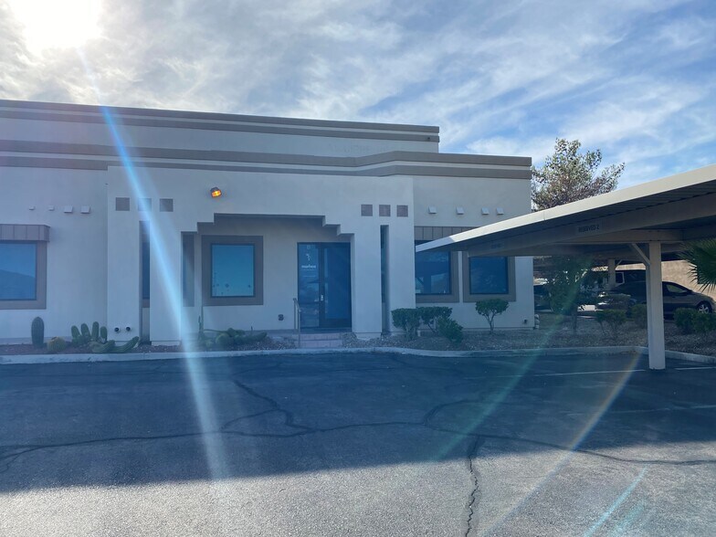 More Photos Of 313 Pilot Rd, Las Vegas Light Distribution For Sale